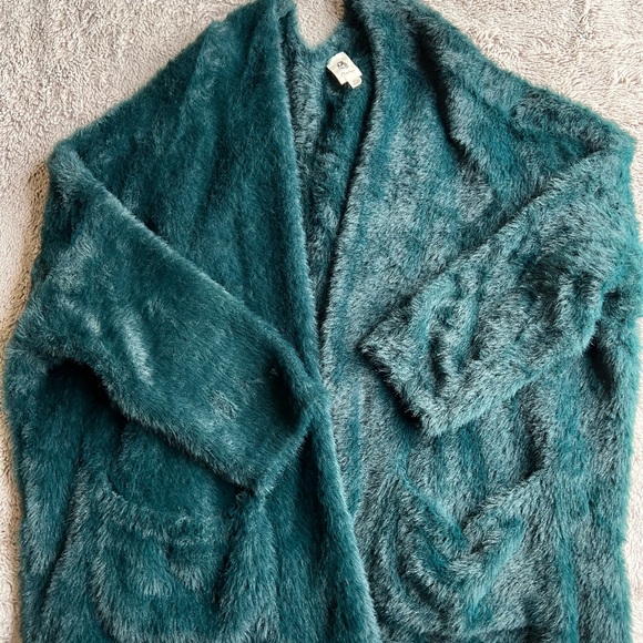 Vici Dolls Green Fuzzy Cardigan - Picture 2 of 3